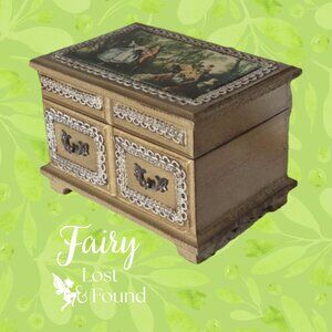 Vintage Musical Gold Jewelry Box